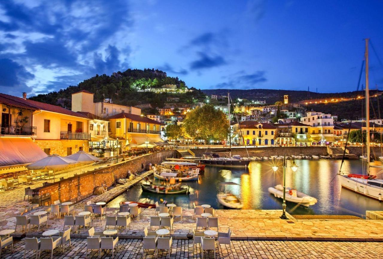 Nafpaktos Beach Luxury Suites Eksteriør bilde