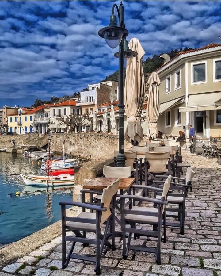 Nafpaktos Beach Luxury Suites Eksteriør bilde