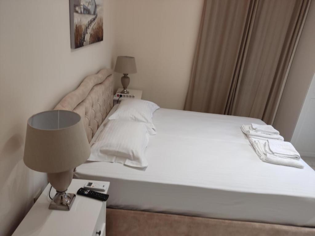 Nafpaktos Beach Luxury Suites Eksteriør bilde