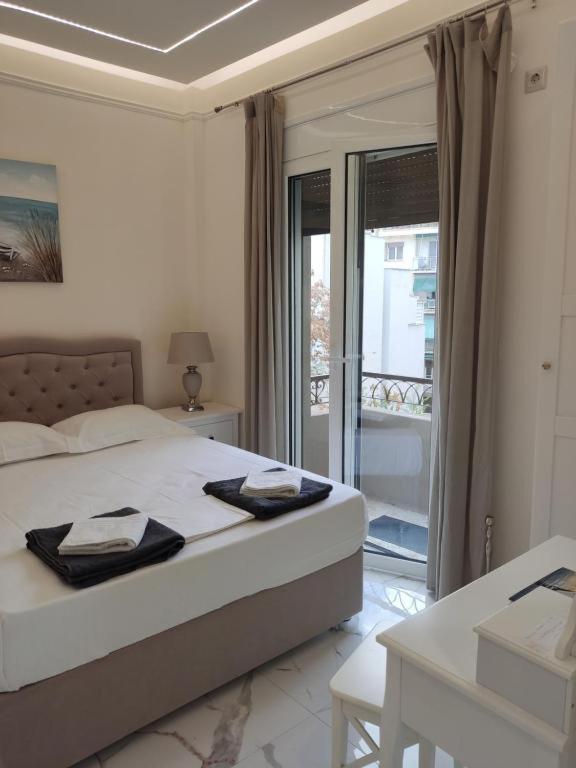 Nafpaktos Beach Luxury Suites Eksteriør bilde