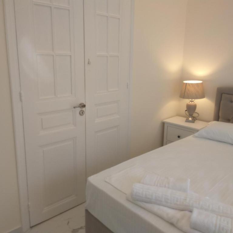 Nafpaktos Beach Luxury Suites Eksteriør bilde